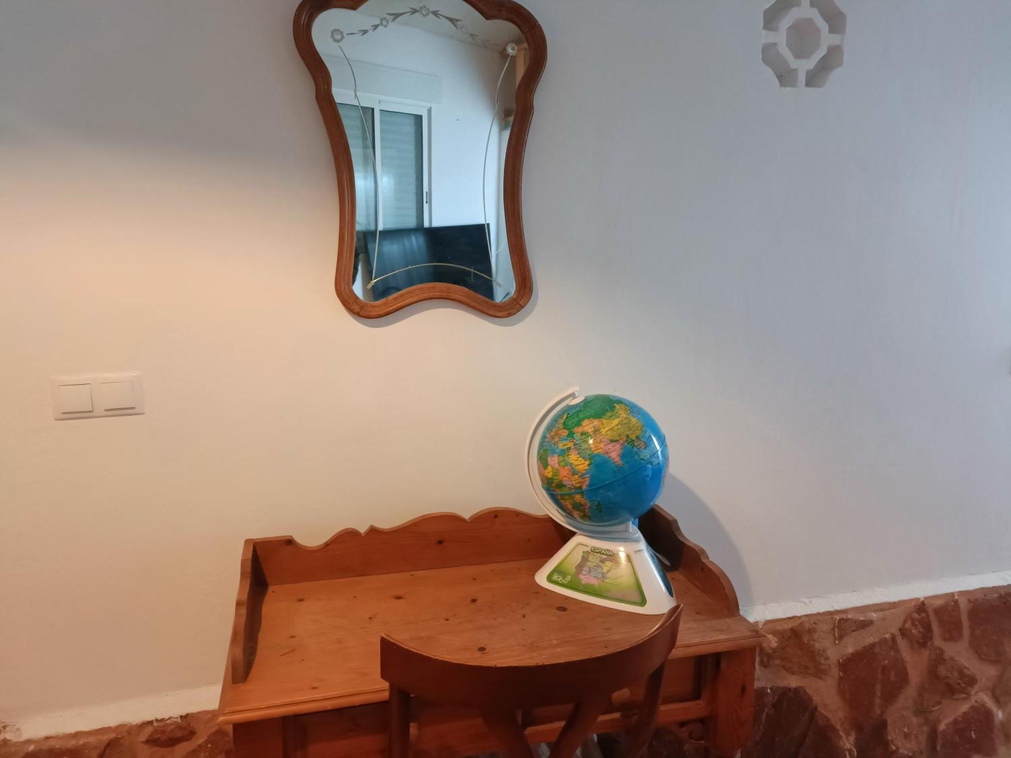 Bedroom With Private Bathroom And Two-Bedroom Family Suite In Quiet Forest Country House 80M2 Large Swimming Pool Music Town Lliria The Garden And Swimmingpool And Garden Are Shared Habitación foto
